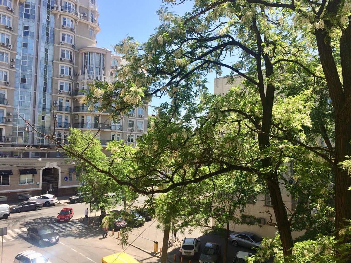 2-Kh Kom-Ia Kvartira V Tsentre Odessy Odessa Luaran gambar
